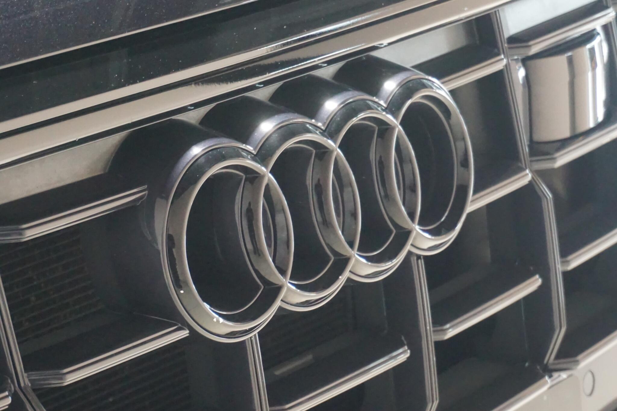 Audi Q8 3.0 TDI V6 50 S line SUV 5dr Diesel Tiptronic quattro Euro 6 (s/s) (286 ps)
